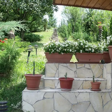 Feher Hollo Vendeghaz Holiday home Eger